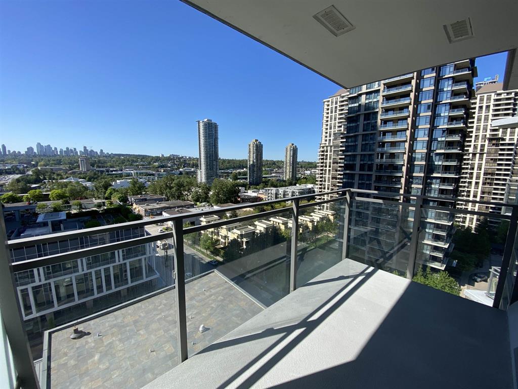 1109 2008 Rosser Avenue Balcony