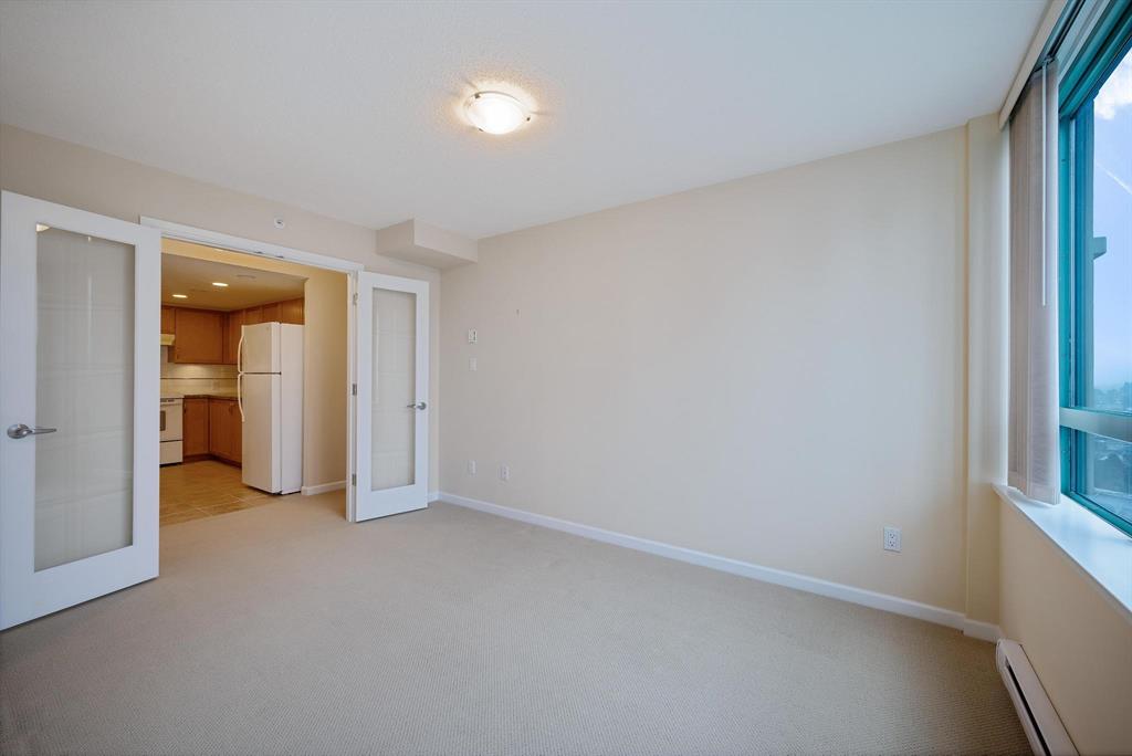 2303 4388 Buchanan Street Bedroom