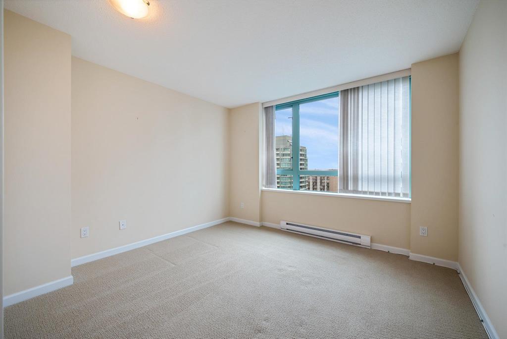 2303 4388 Buchanan Street Bedroom