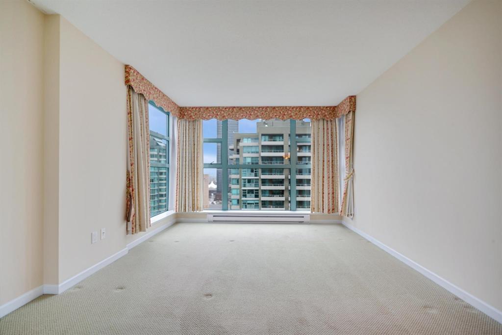 2303 4388 Buchanan Street Bedroom