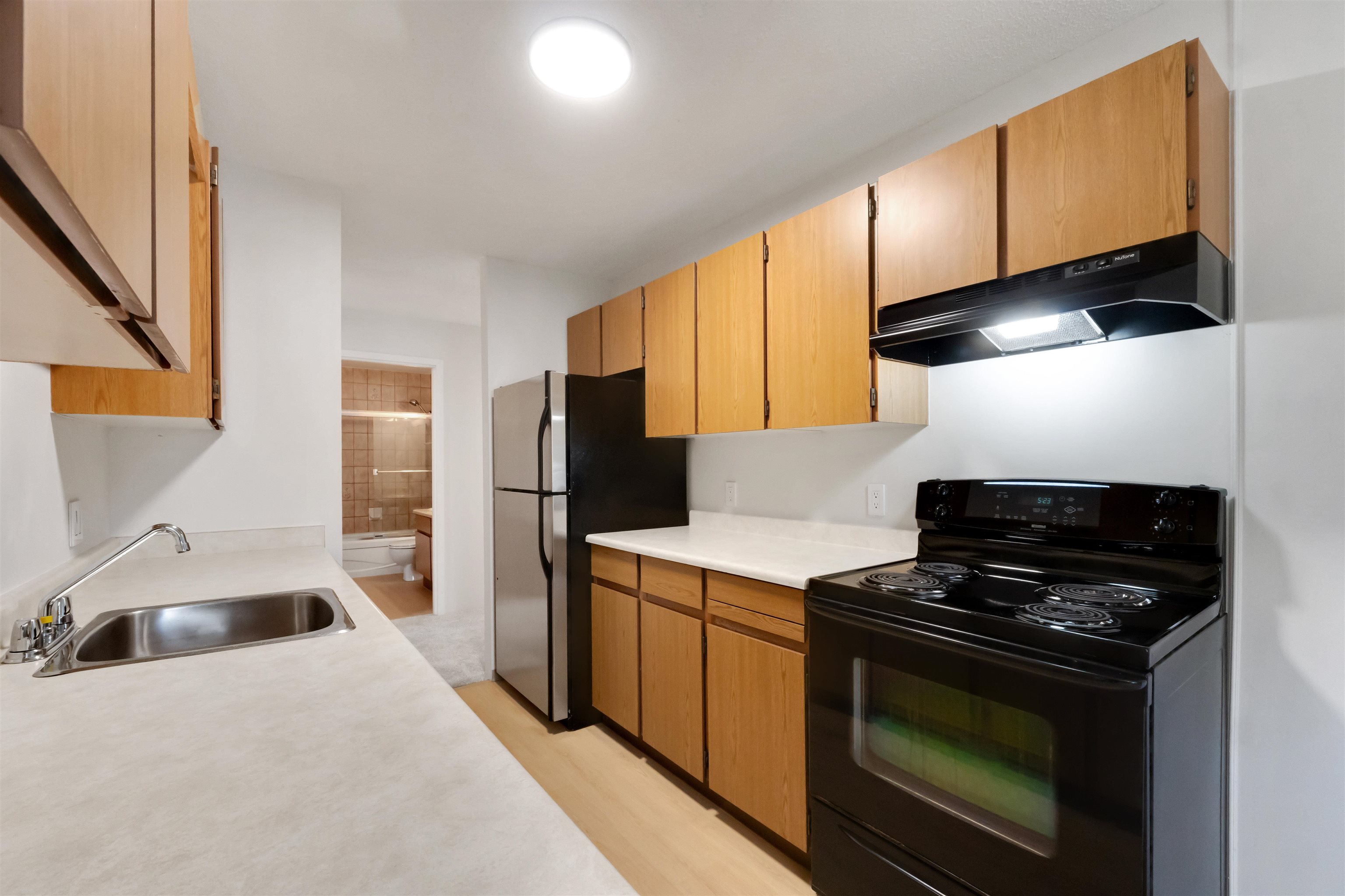 315 13507 96 Avenue Photo 13